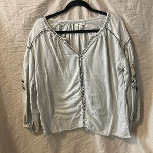 Women’s large Max Studio top